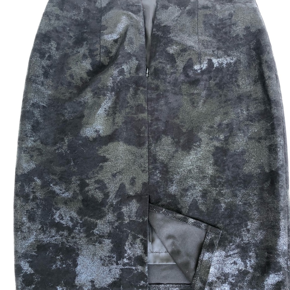 Skirt - Picture 5 of 5